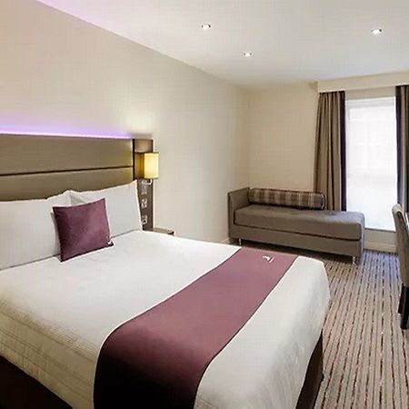 Premier Inn London Romford Zewnętrze zdjęcie