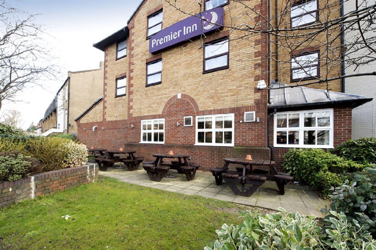 Premier Inn London Romford Zewnętrze zdjęcie